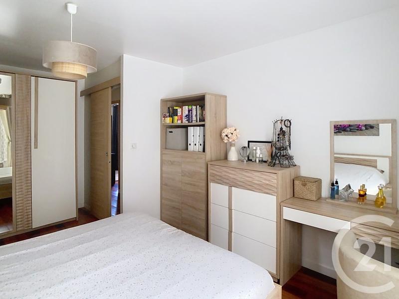 Appartement - 106 m² - 5 pièces