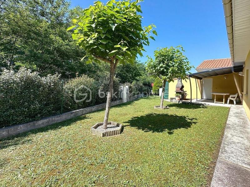 Maison traditionnelle - 142 m² - 4 pièces