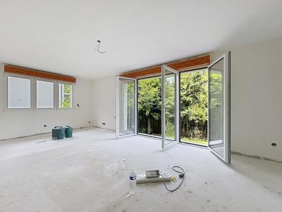 Maison - 260 m² - 10 pièces