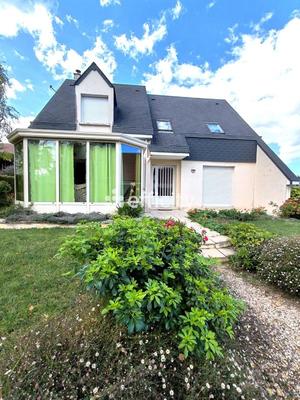 Maison - 152 m² - 6 pièces