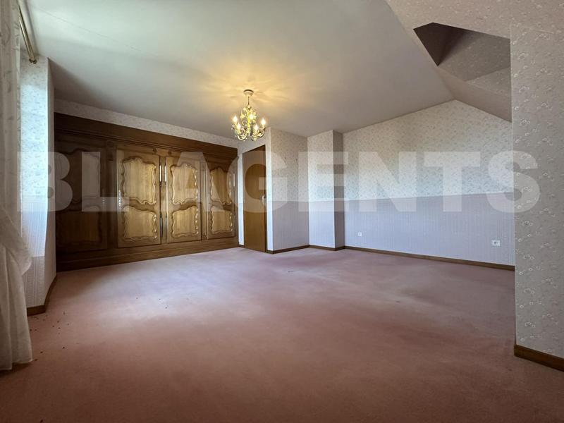 Maison - 139 m² - 5 pièces