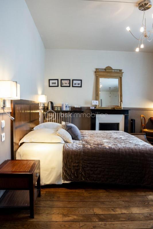 Demeure - 506 m² - 20 pièces