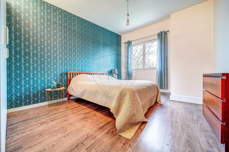 Maison - 110 m² - 4 pièces