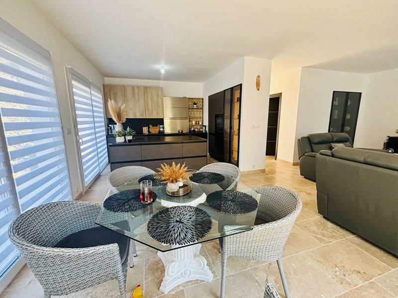 Villa - 110 m² - 4 pièces