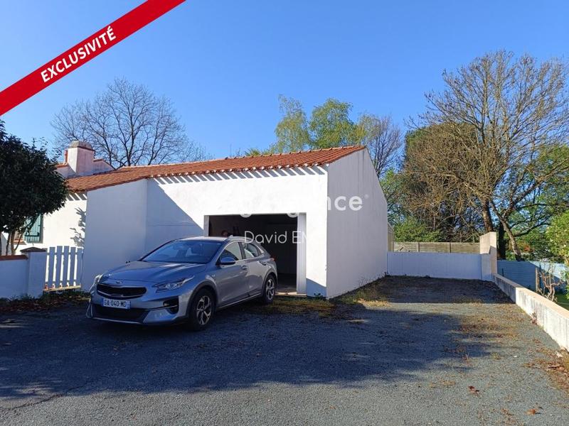 Maison traditionnelle - 131 m² - 6 pièces