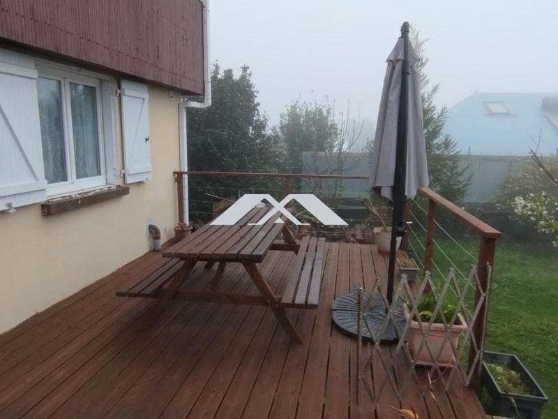 Villa - 196 m² - 8 pièces