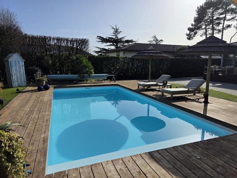 Maison - 186 m² - 7 pièces