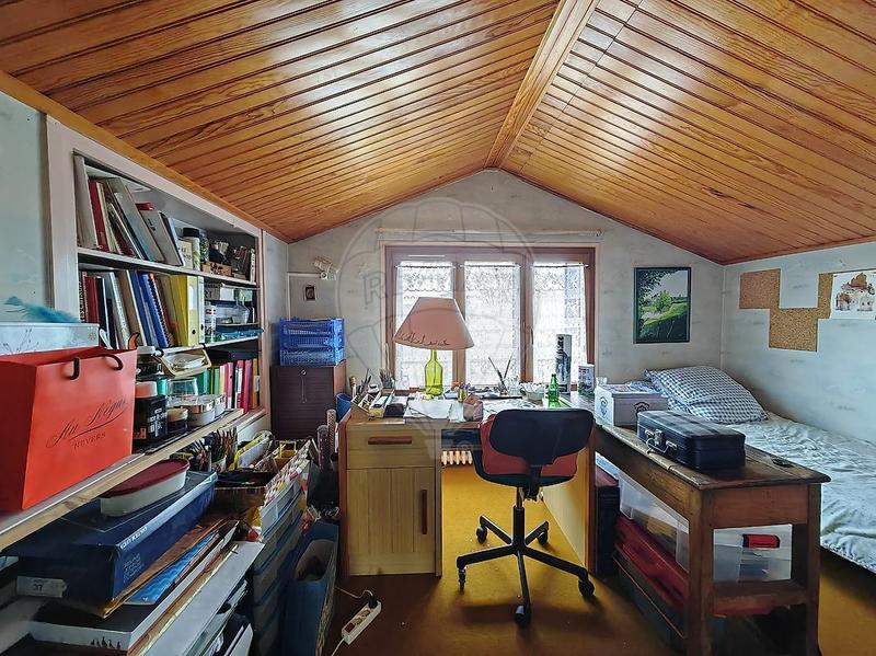 Maison - 169 m² - 8 pièces