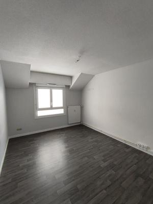 Appartement - 86 m² - 4 pièces