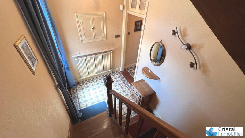 Maison - 177 m² - 8 pièces