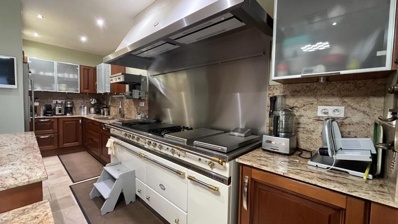 Fermette - 355 m² - 6 pièces