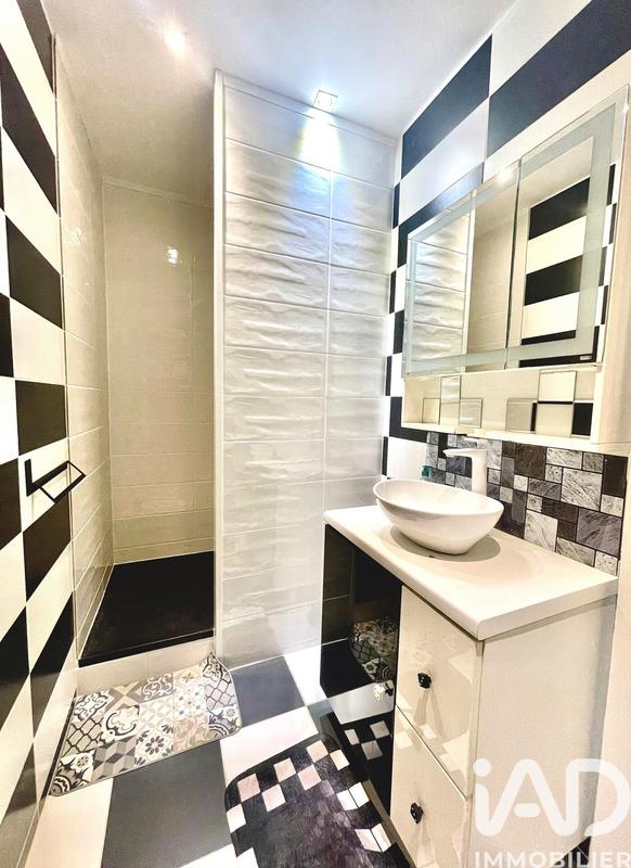 Appartement - 162 m² - 6 pièces