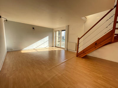 Maison - 76 m² - 4 pièces