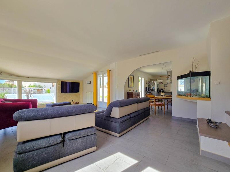 Maison - 110 m² - 4 pièces