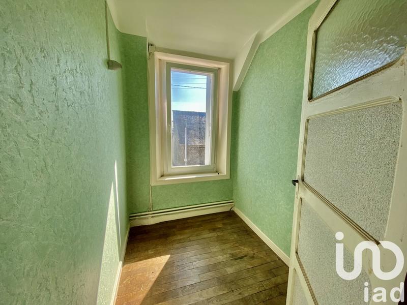 Maison - 168 m² - 11 pièces