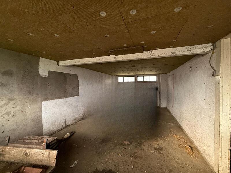 Maison - 80 m² - 5 pièces