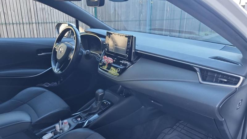 Toyota Corolla 1.8 Vvt-i 122 Hybrid Cvt Design