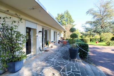 Maison - 162 m² - 7 pièces