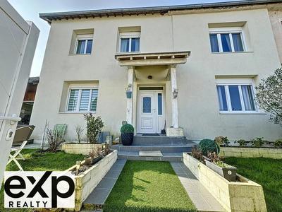 Maison - 157 m² - 7 pièces