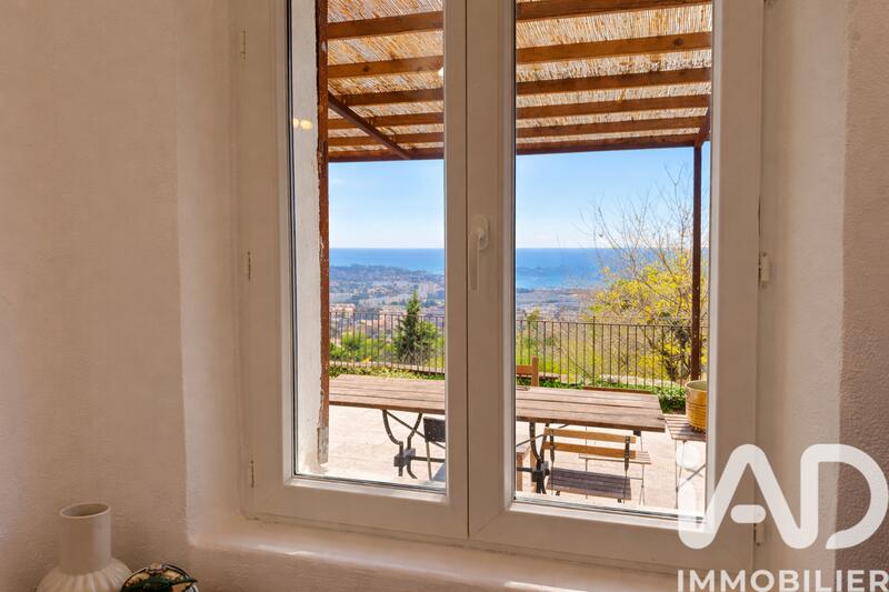 Appartement - 69 m² - 2 pièces