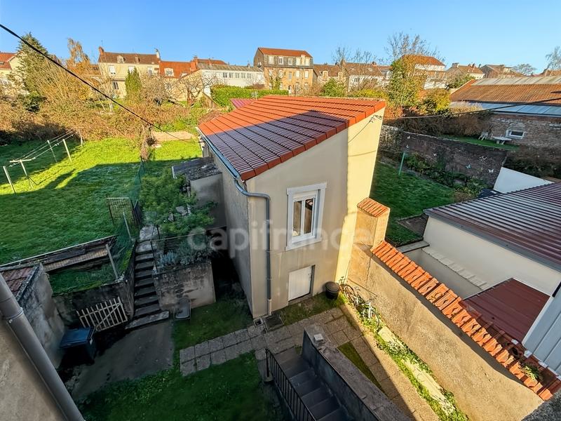Immeuble - 275 m² - 13 pièces