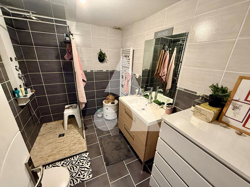 Maison - 121 m² - 4 pièces