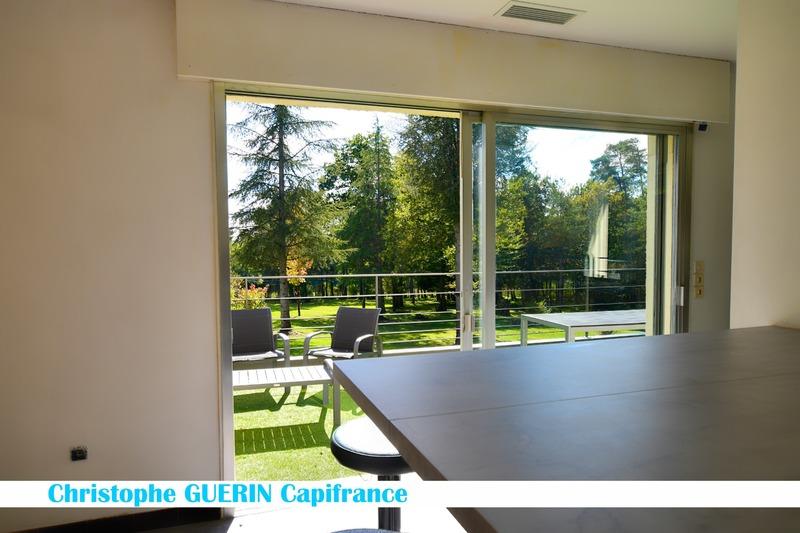 Maison - 227 m² - 7 pièces