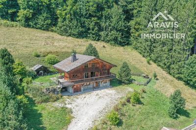 Châlet - 185 m² - 6 pièces