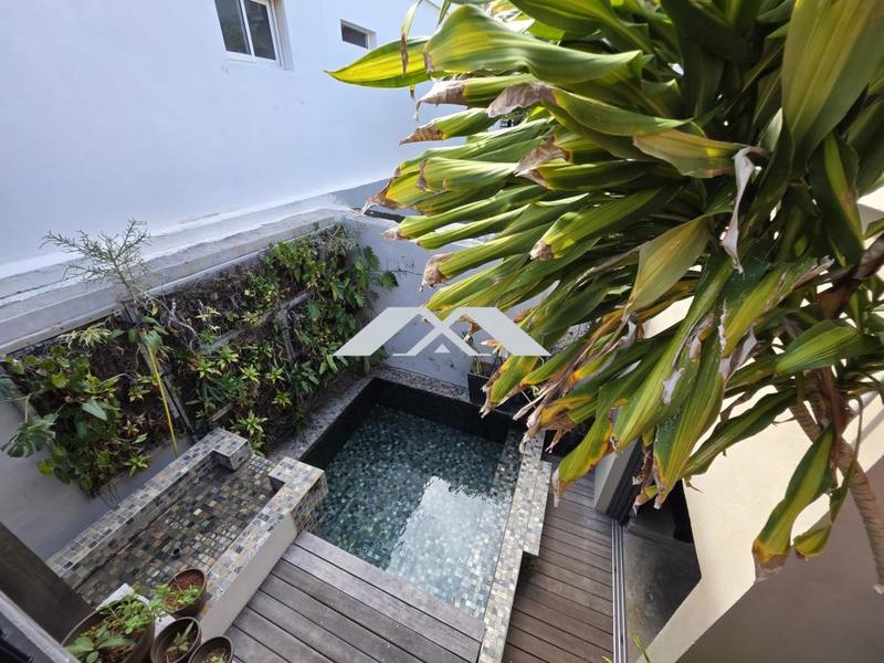 Villa - 90 m² - 4 pièces