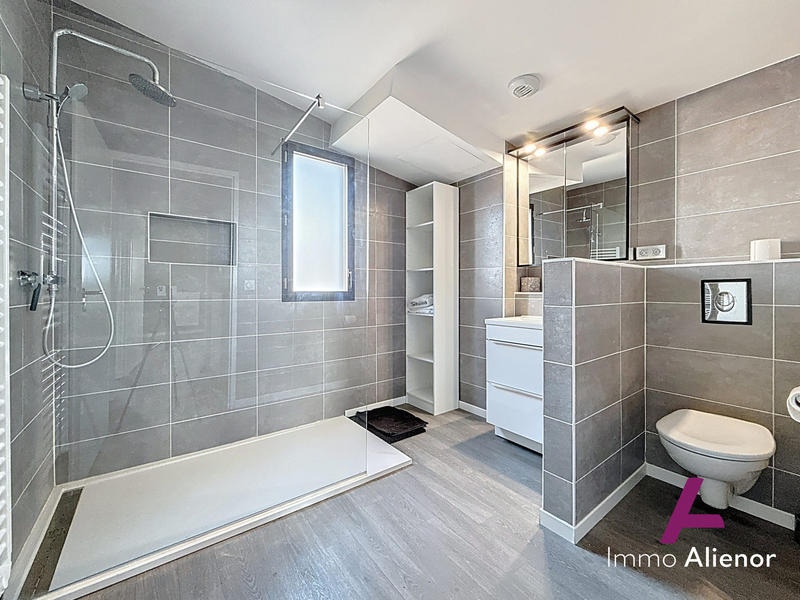 Maison - 114 m² - 5 pièces