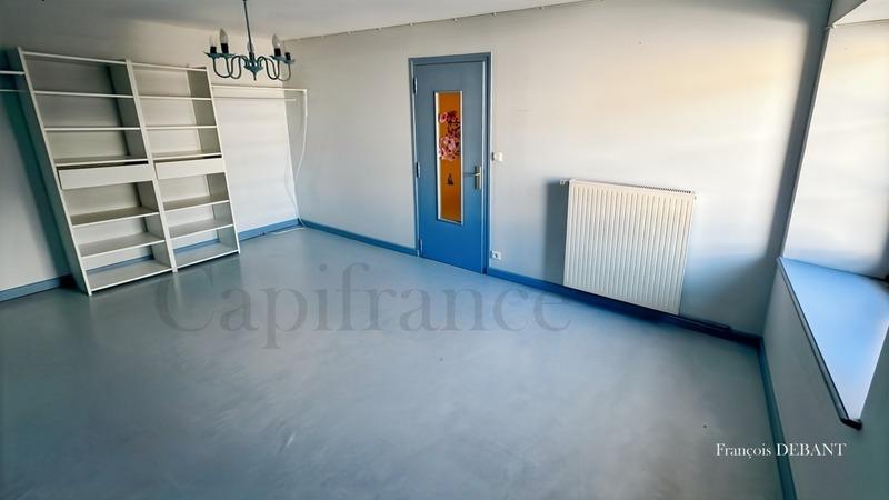 Maison - 194 m² - 7 pièces