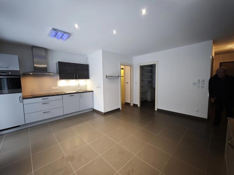 Appartement - 65 m² - 4 pièces