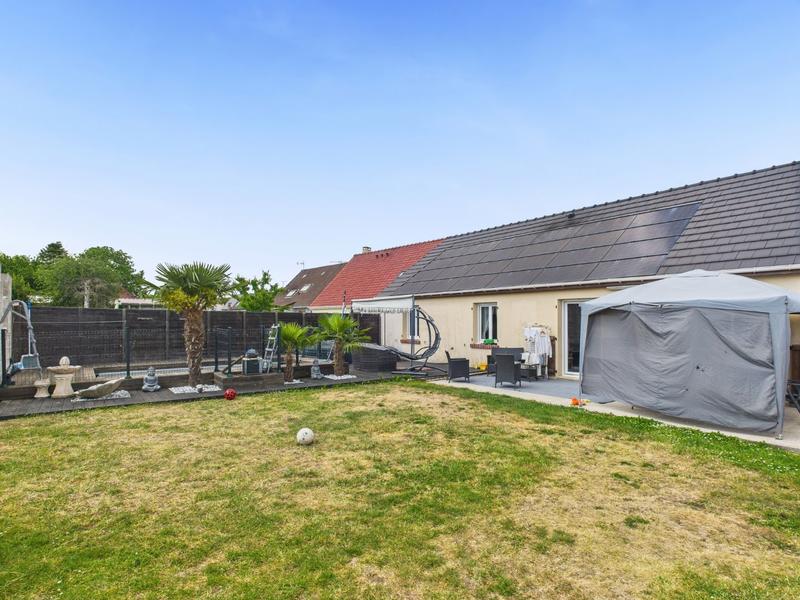 Maison - 180 m² - 9 pièces