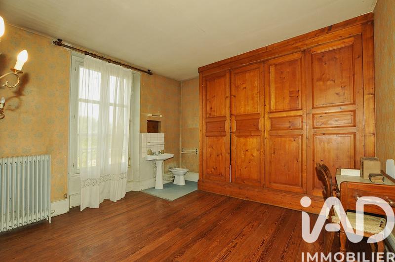 Maison - 168 m² - 7 pièces