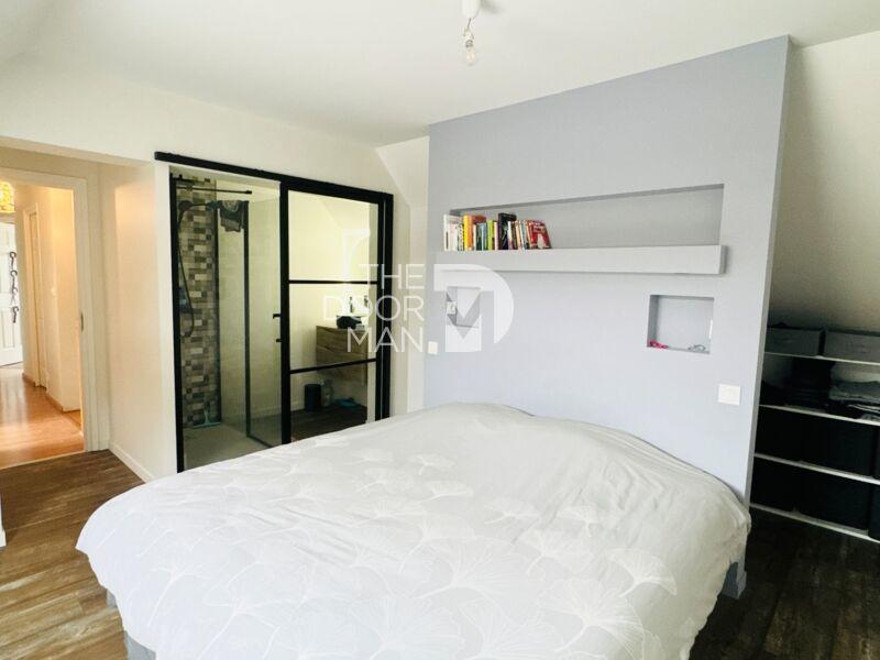 Maison - 134 m² - 7 pièces