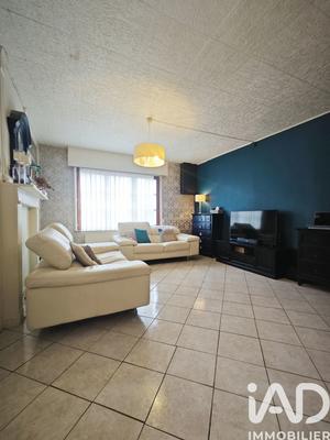 Maison - 92 m² - 5 pièces