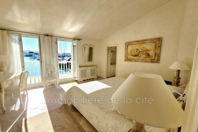 Maison - 165 m² - 6 pièces