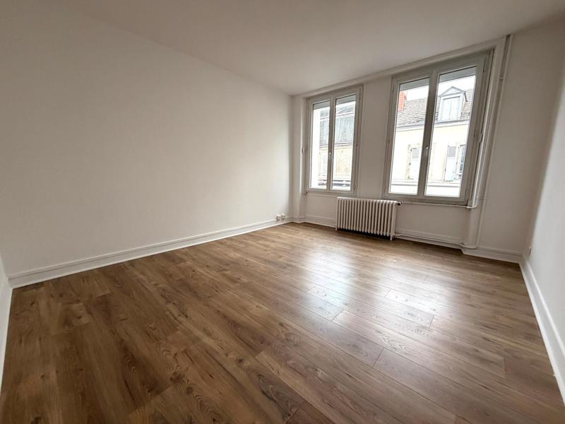 Maison - 195 m² - 6 pièces