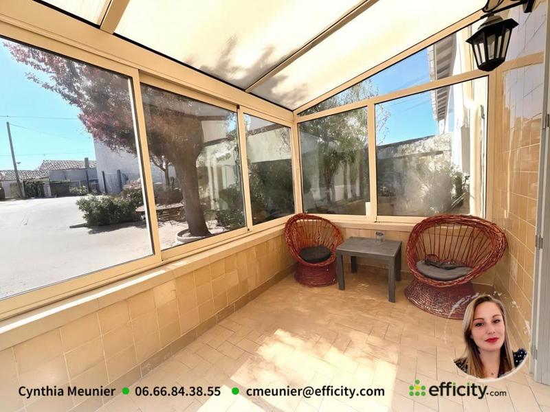 Maison - 324 m² - 11 pièces