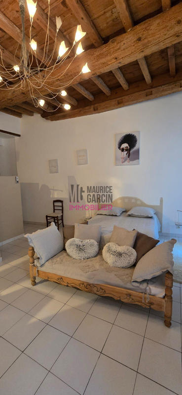 Appartement - 82 m² - 3 pièces