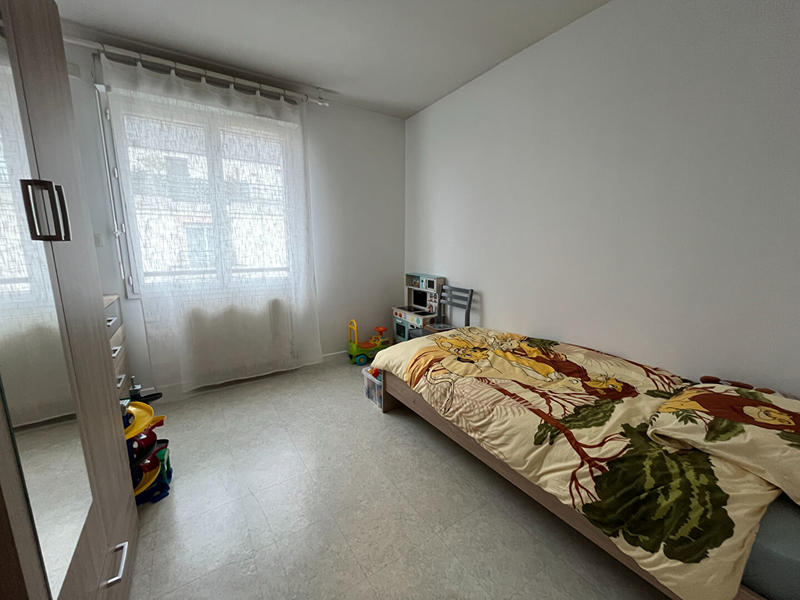 Appartement - 85 m² - 4 pièces