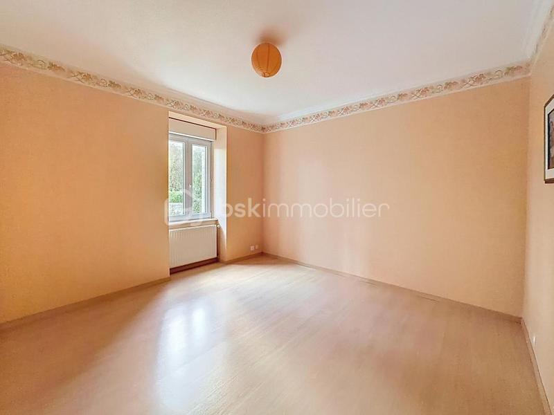 Demeure - 223 m² - 8 pièces