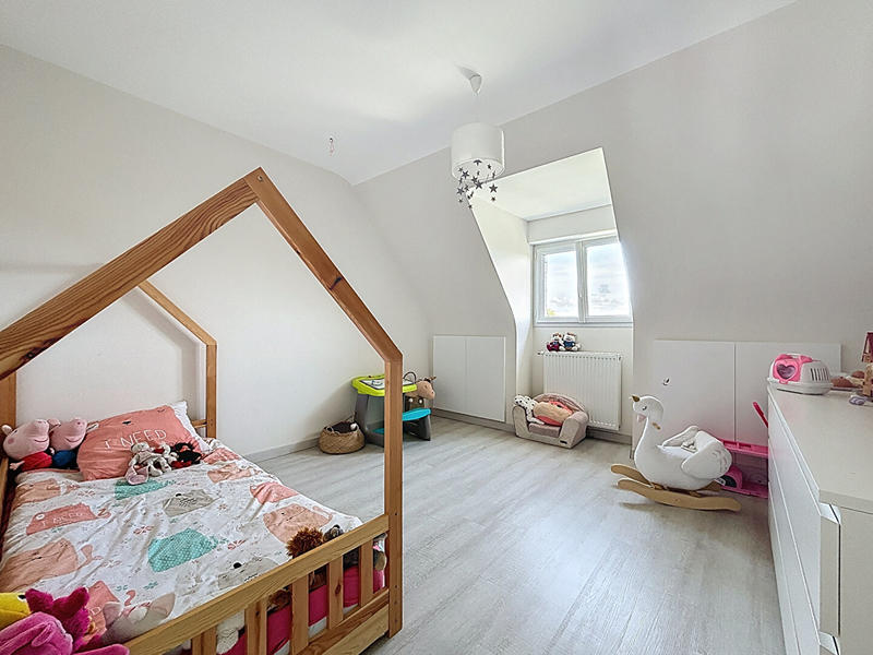 Maison - 136 m² - 6 pièces