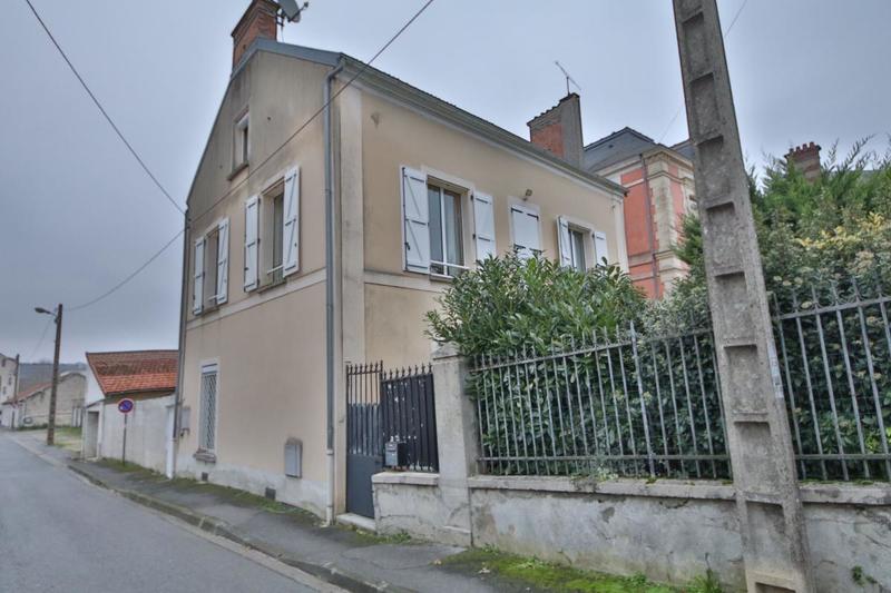 Maison - 138 m² - 5 pièces