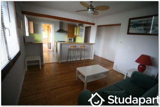 Chambre - 15 m² - 1 pièce