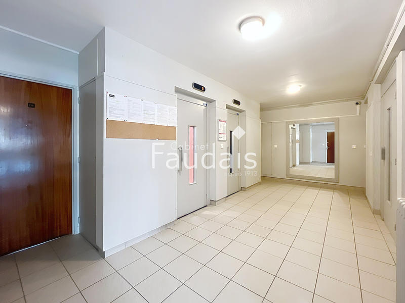 Appartement - 58 m² - 3 pièces