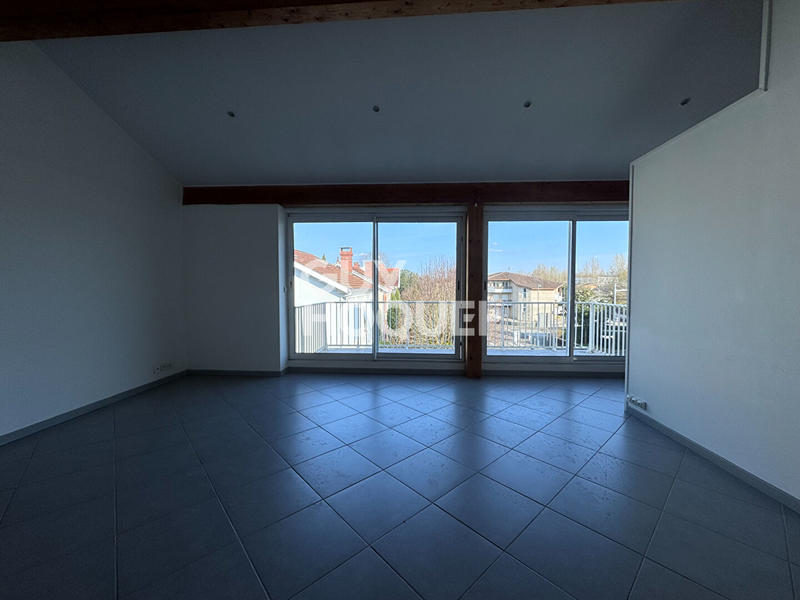 Appartement - 111 m² - 4 pièces