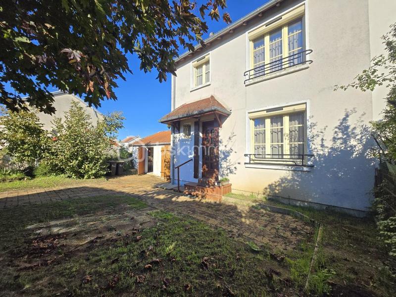 Maison de ville - 72 m² - 4 pièces