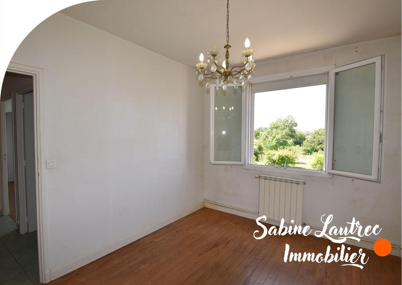 Maison - 93 m² - 5 pièces