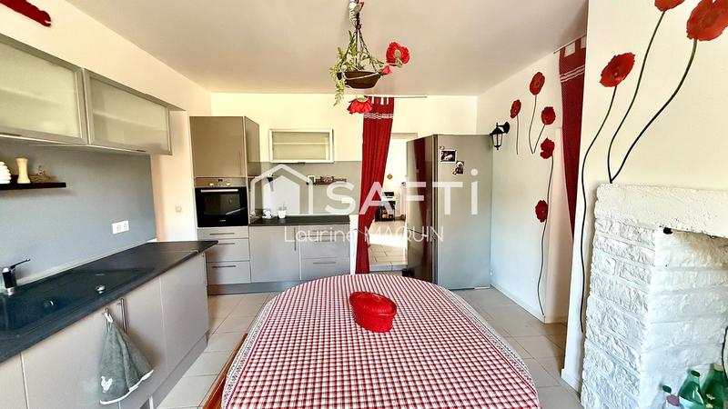 Maison de village - 110 m² - 5 pièces